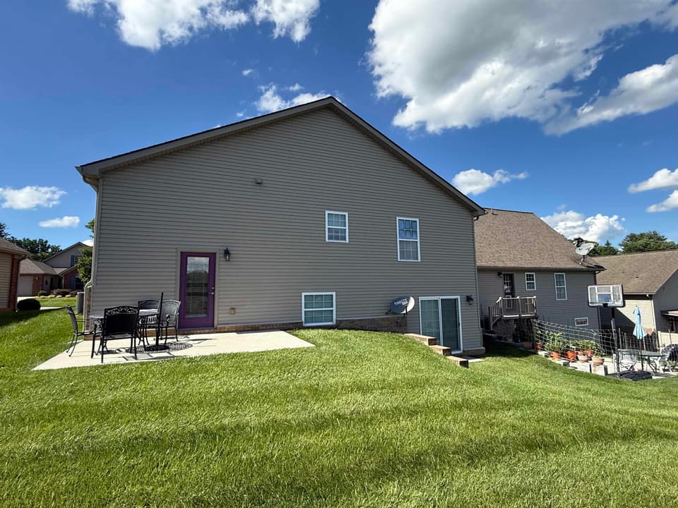 140 Alexa Lane, photo 3 of 15