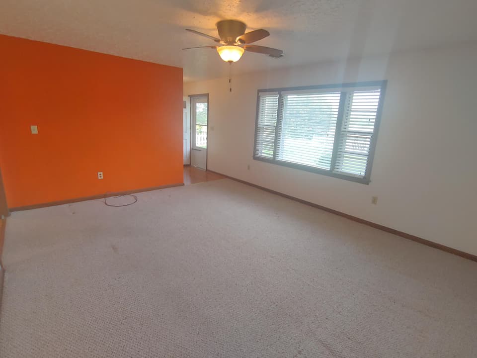3875 Roanoke St, photo 16 of 40