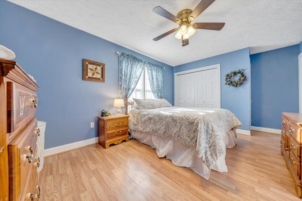 335 Willow Oak Dr NW, photo 11 of 26