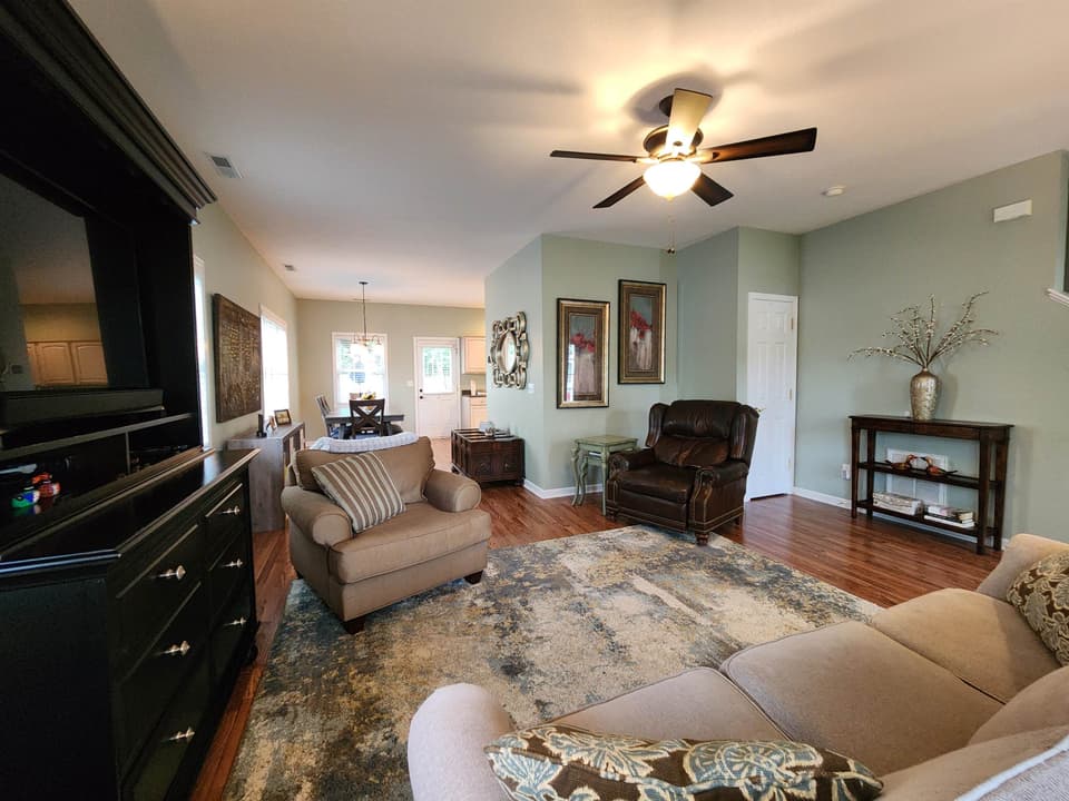 40 Overlook Drive, photo 3 of 19