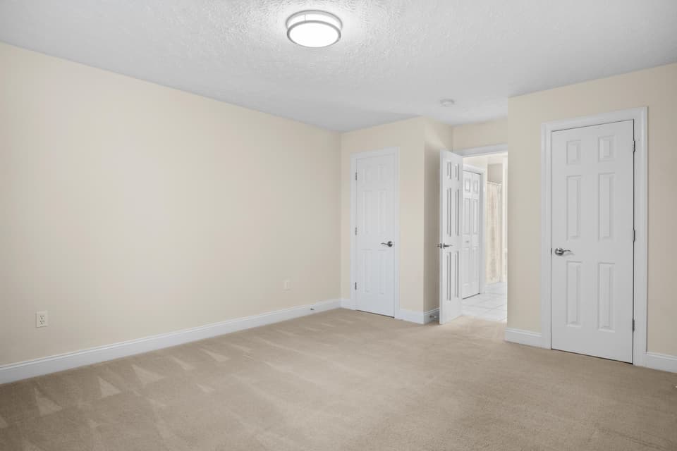 510 Oak Tree Boulevard NW, photo 15 of 33