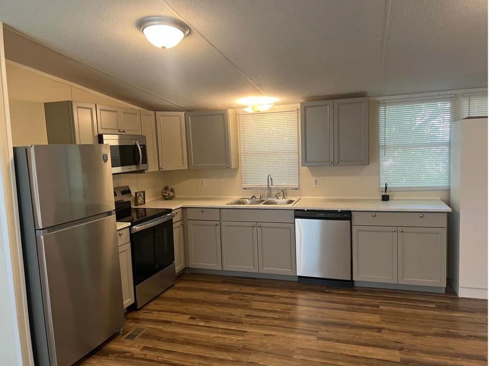 1117 Long Street, photo 8 of 21
