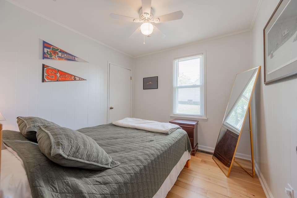 940 Forest Street, photo 18 of 40