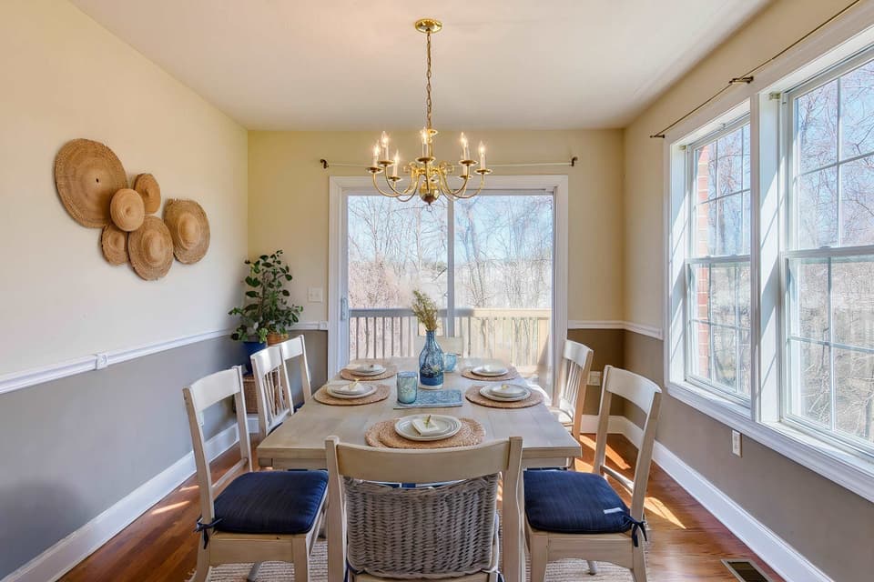 495 Gold Leaf Drive, photo 13 of 40