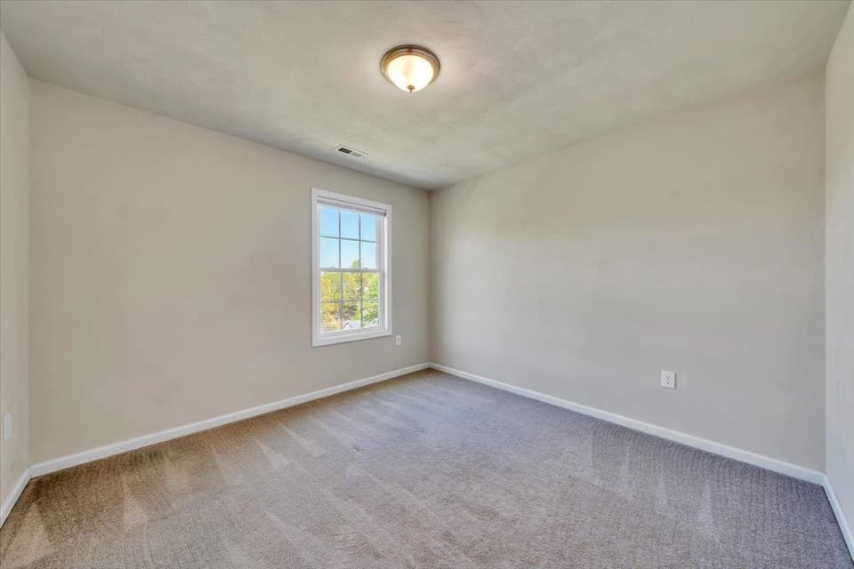 1140 Crosscreek Drive, photo 25 of 40