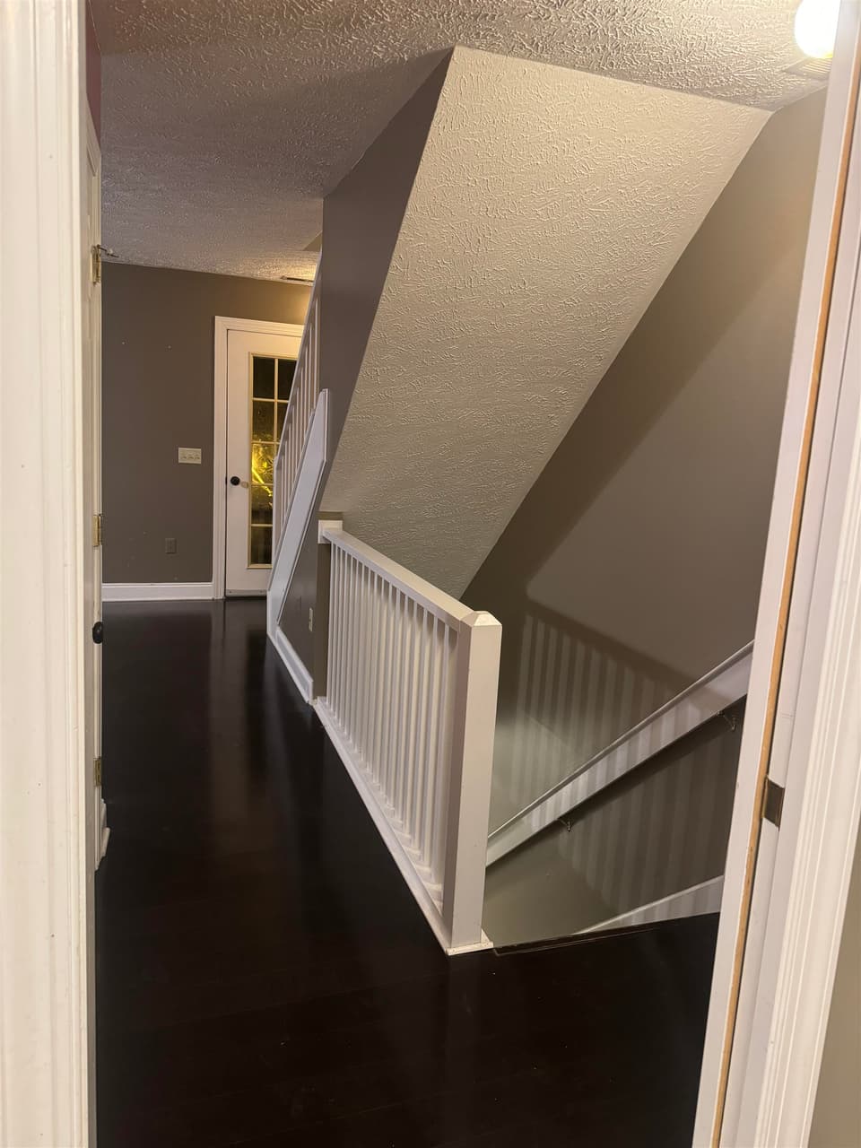 425 Silver Leaf Drive, photo 13 of 29
