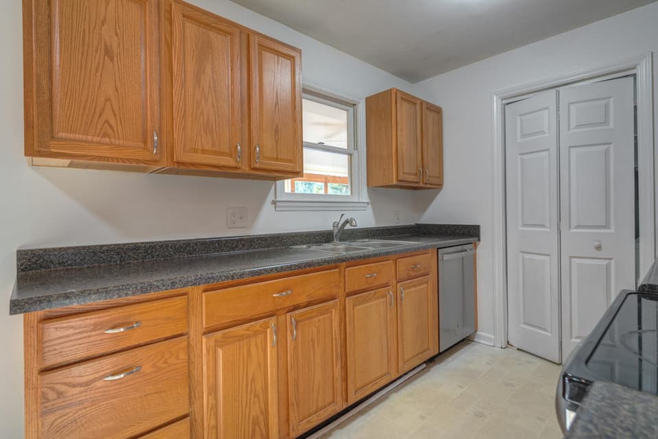 3325 Vicker Switch Road, photo 22 of 40