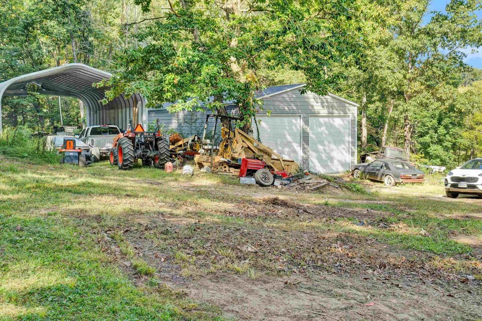 2112 Gate Road, photo 29 of 32