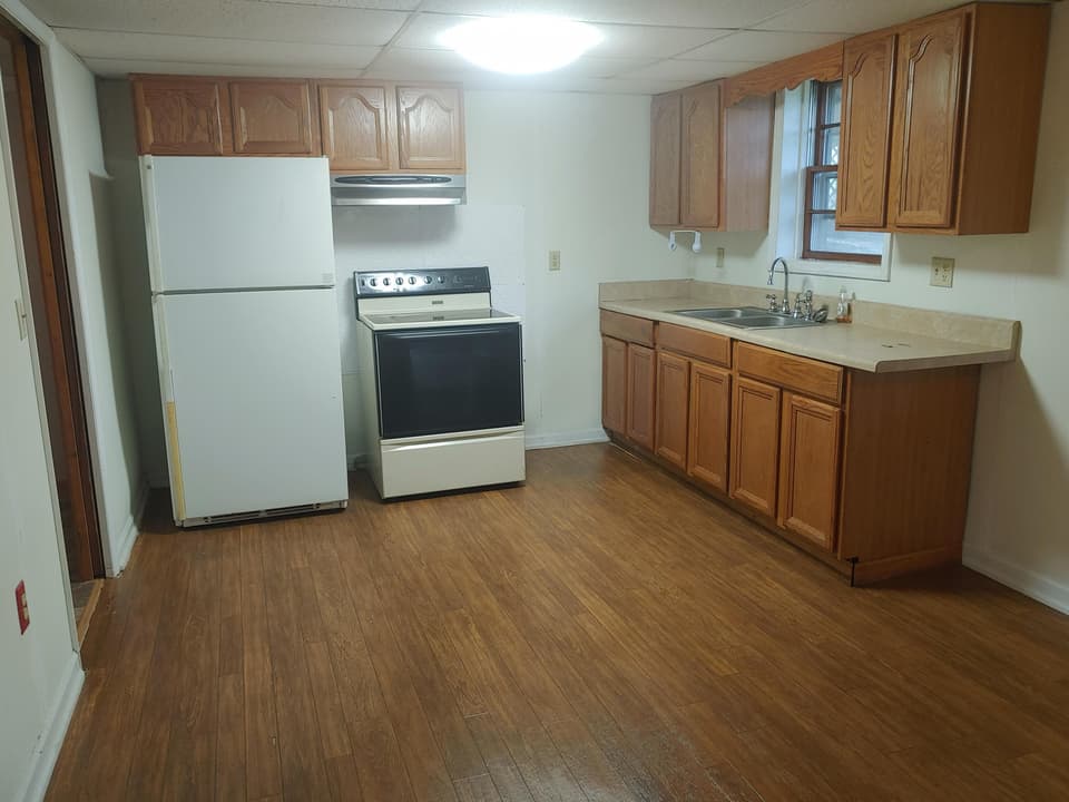 3875 Roanoke St, photo 33 of 40