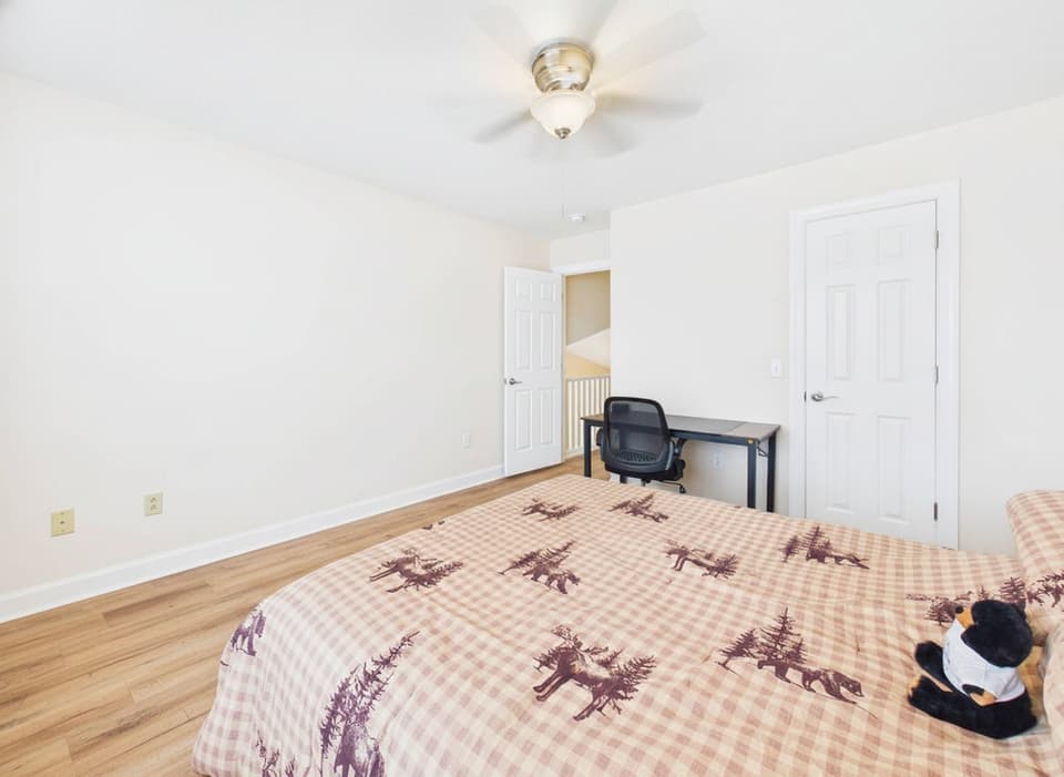 480 Gold Leaf Drive, photo 34 of 40