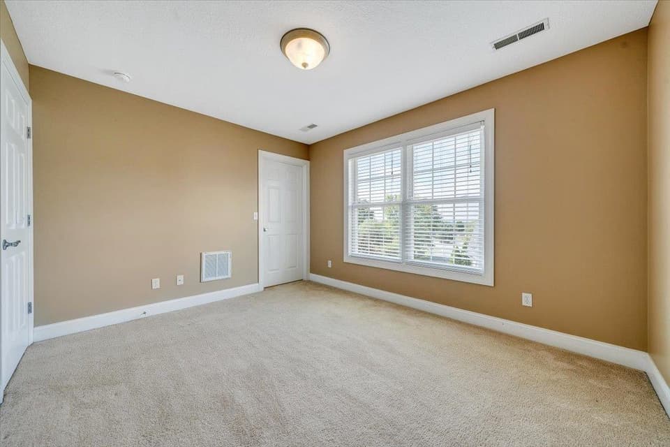 230 Meadow Drive, photo 28 of 40