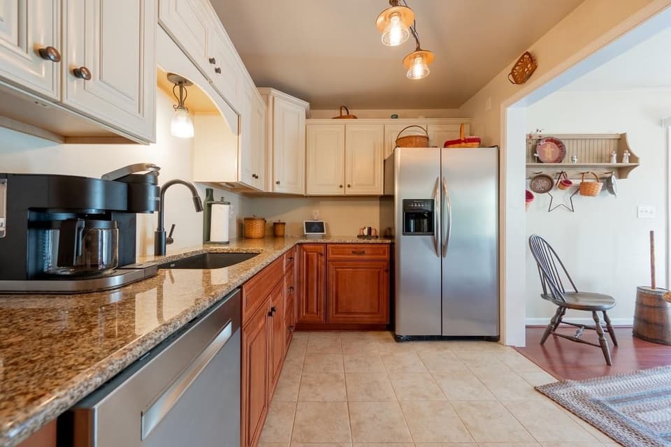 315 Montgomery Street, photo 18 of 40