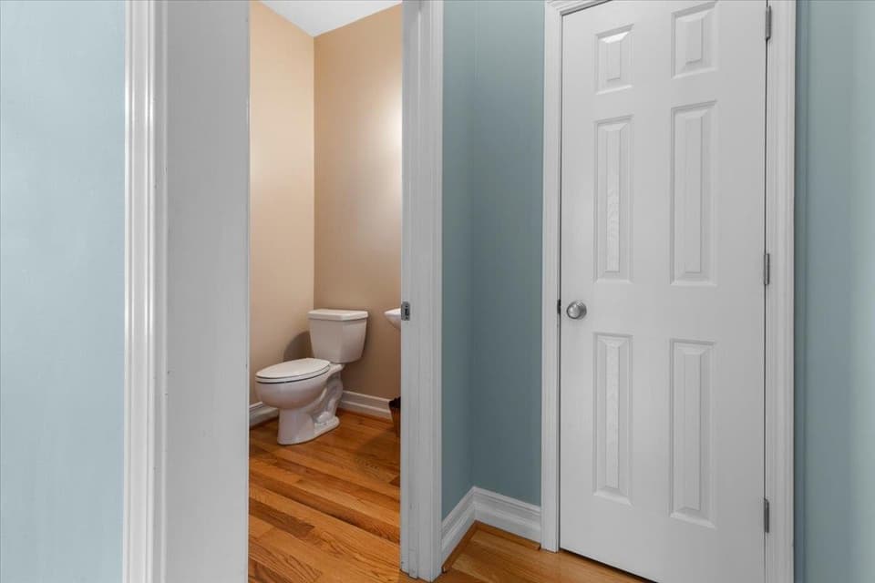 1044 Green Ridge Road, photo 11 of 40