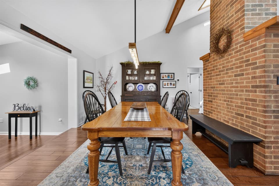 2405 Glade Drive SE, photo 19 of 40