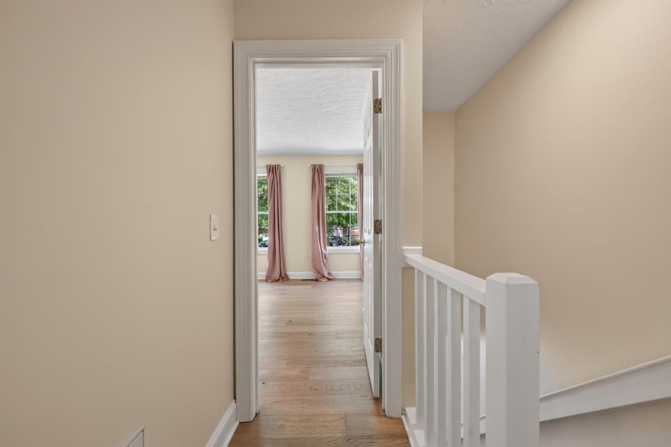 230 Silver Leaf Drive, photo 38 of 40