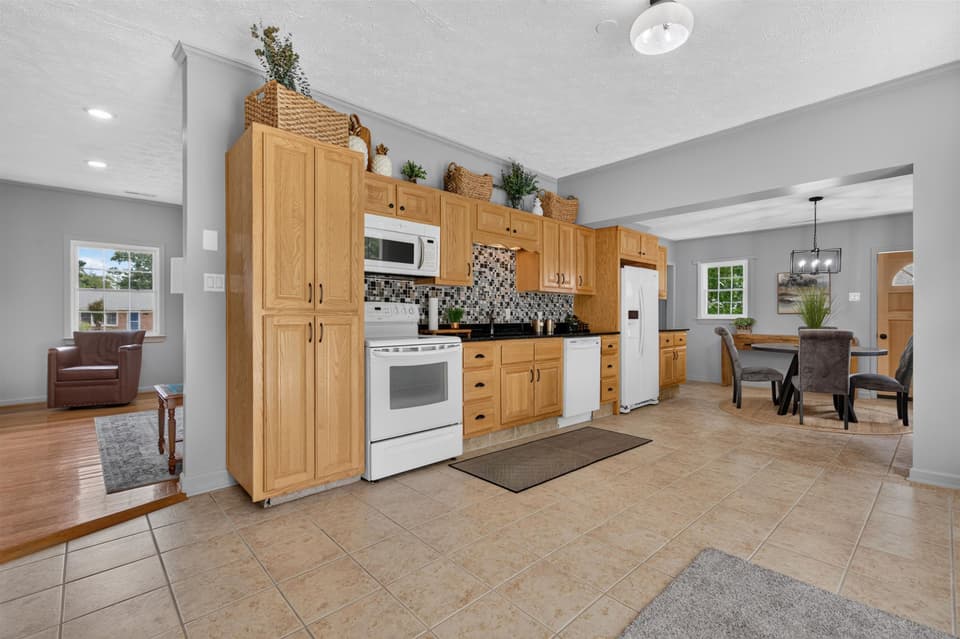 40 S Central Drive, photo 20 of 40