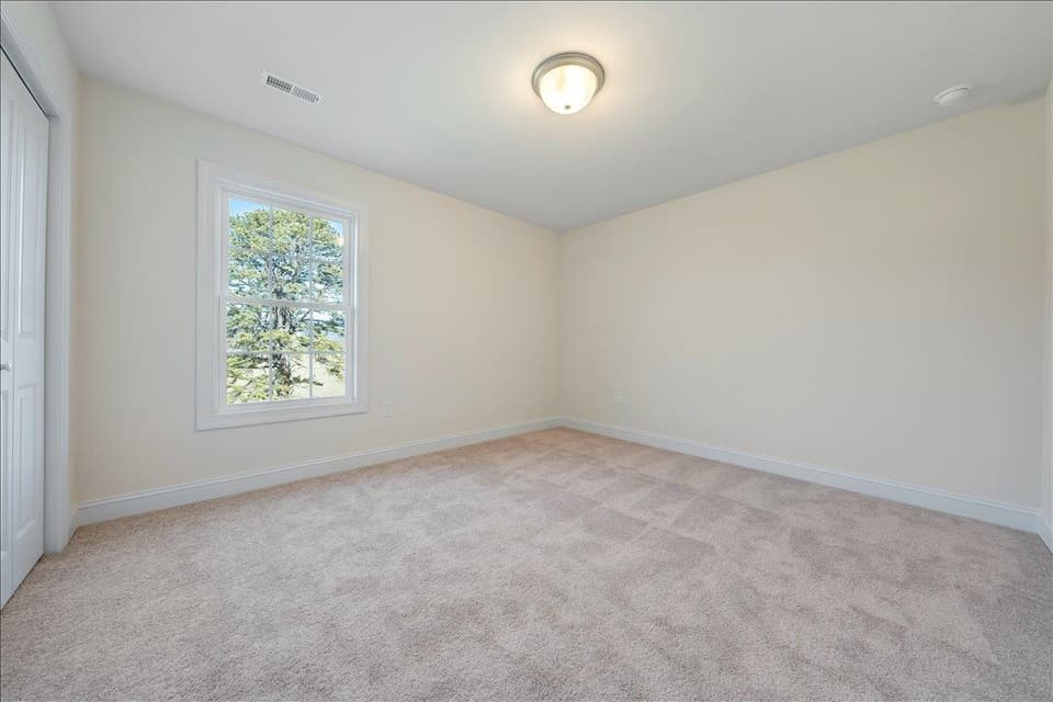 1570 Kensington Way NW, photo 22 of 32
