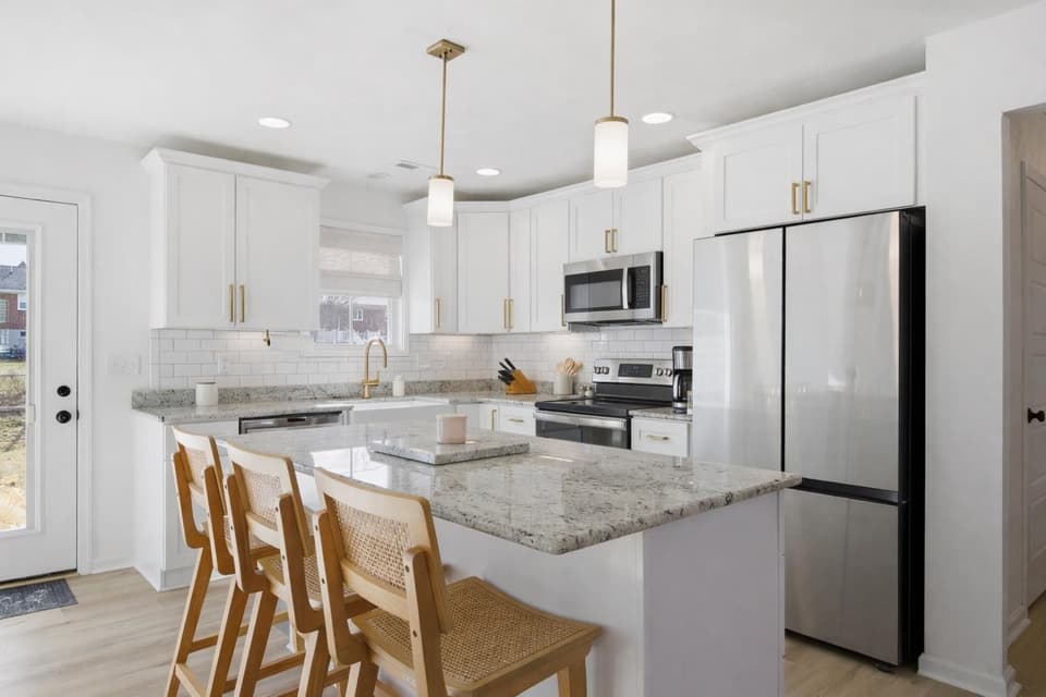 165 Ash Drive, photo 13 of 40