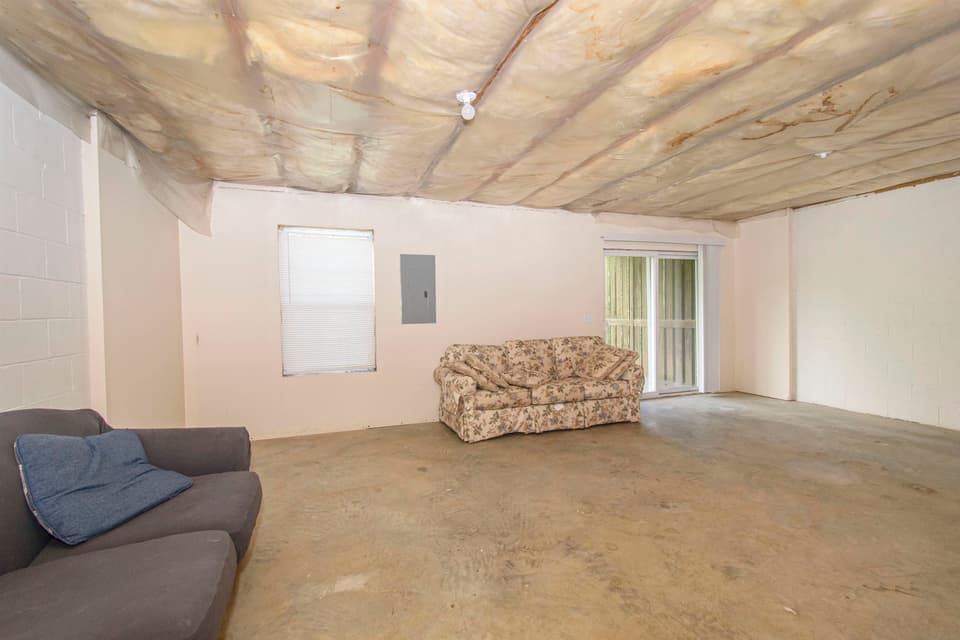 855 Oak Tree Boulevard, photo 25 of 31