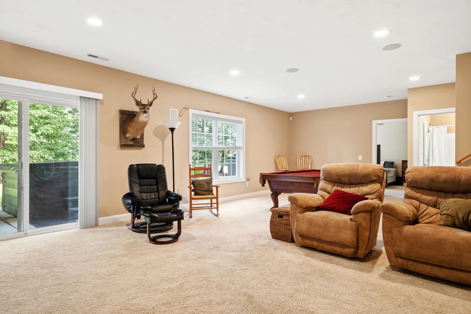 925 Brooklyn Avenue, photo 33 of 40