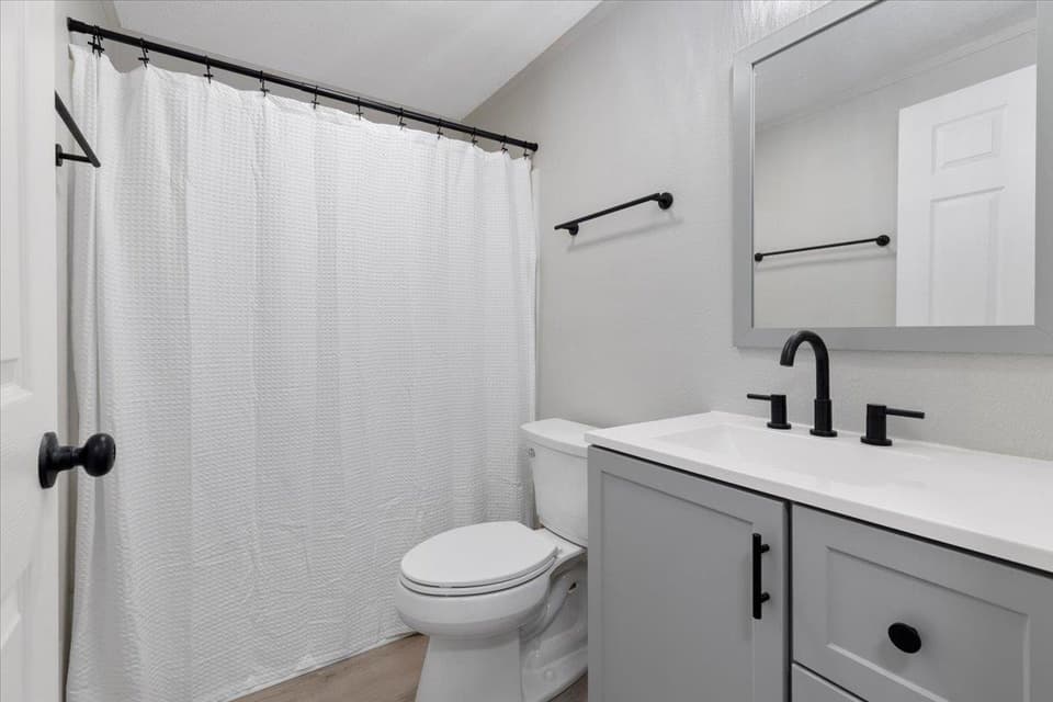 325 Mulberry Drive, photo 15 of 40
