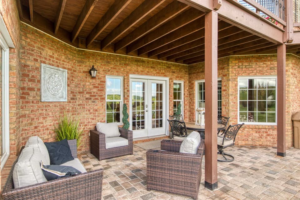 2221 Peakland Way, photo 17 of 40
