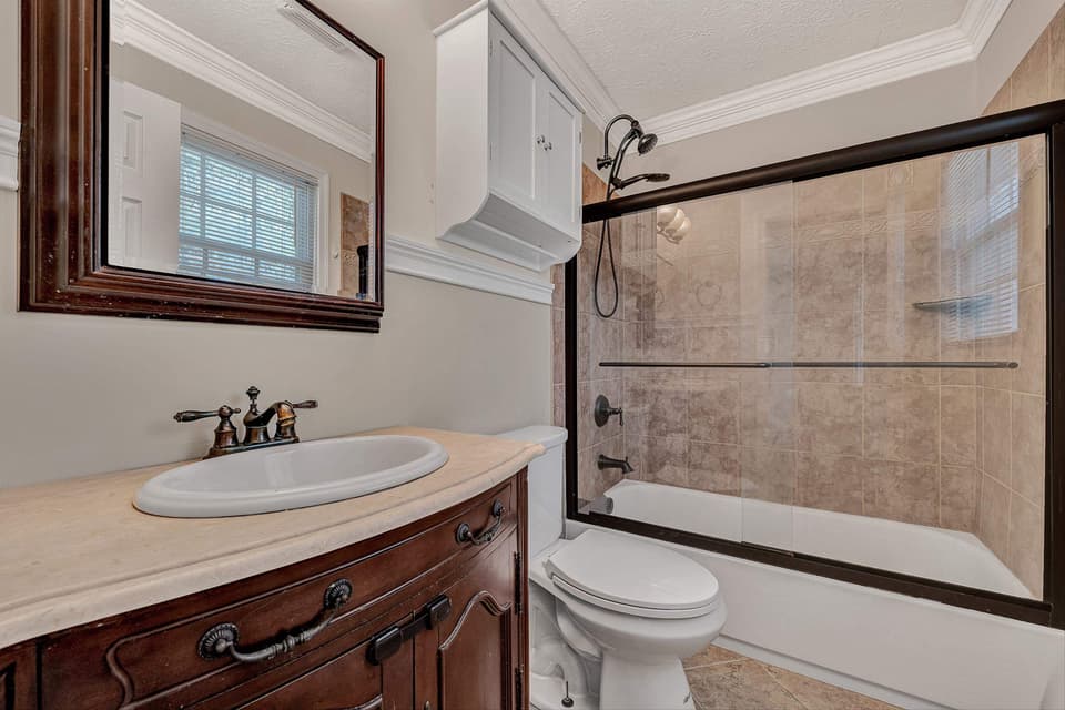 385 Tanglewood Drive SE, photo 16 of 40