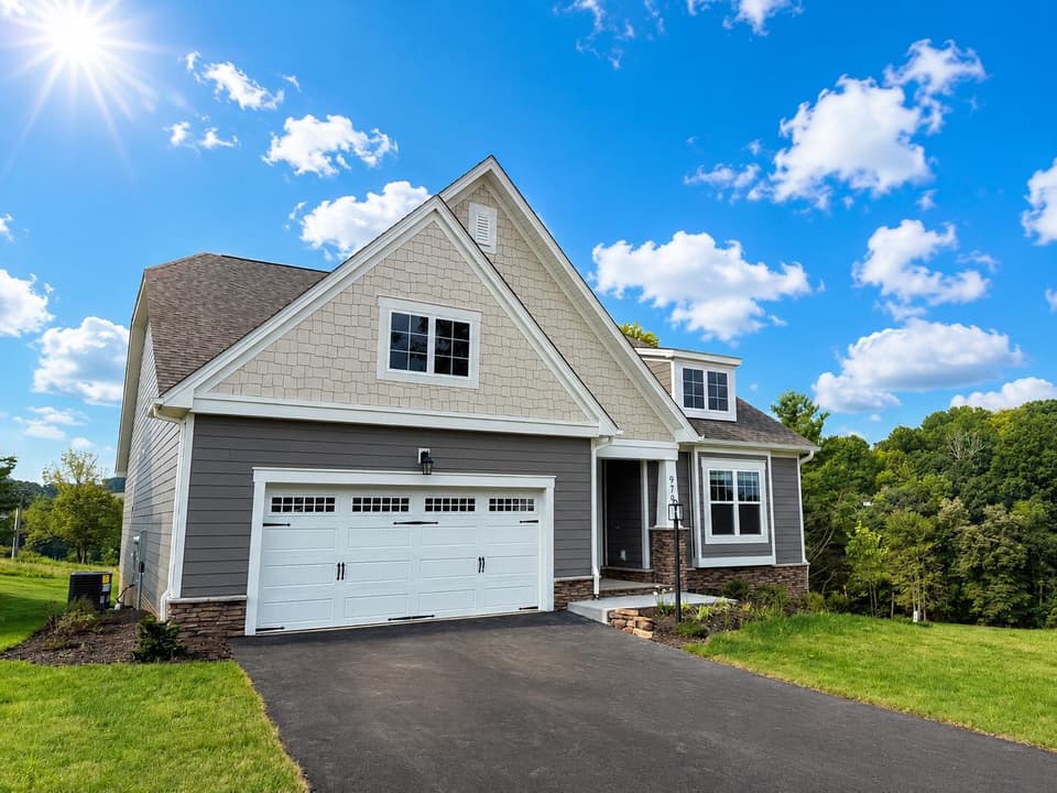 979 Round Meadow Drive, Christiansburg, VA
