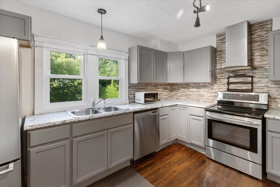 2309 Peppers Ferry Road NW, photo 9 of 39