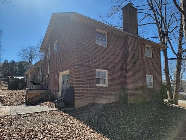 300 Arrowhead Trail, photo 8 of 22