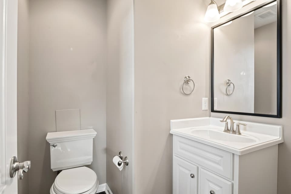 135 Alexa Lane, photo 8 of 40