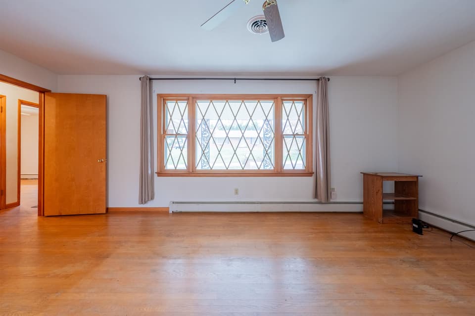 935 Hummingbird Drive SW, photo 15 of 40