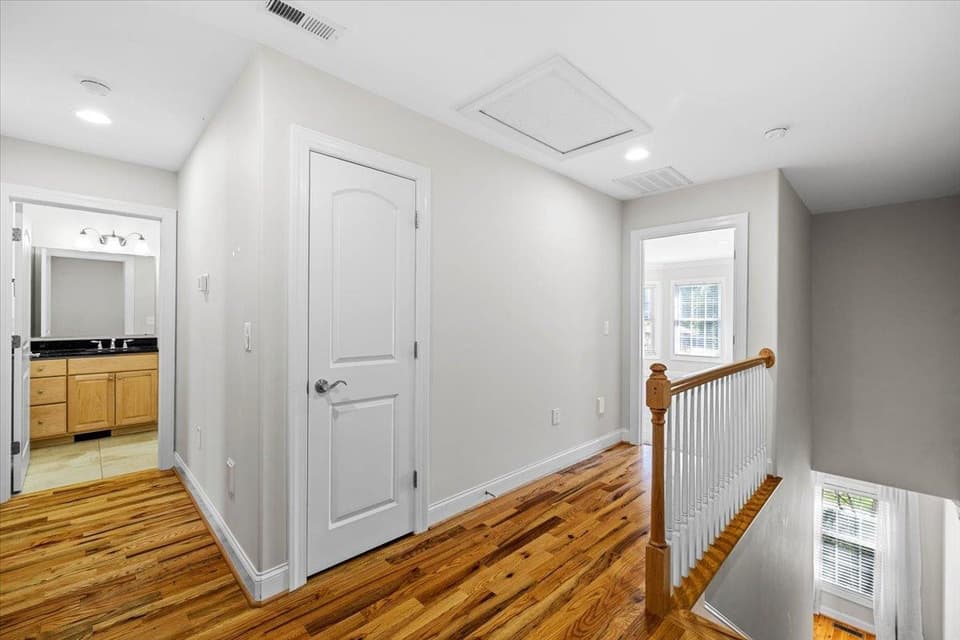 110 Phoenix Boulevard NW, photo 14 of 39
