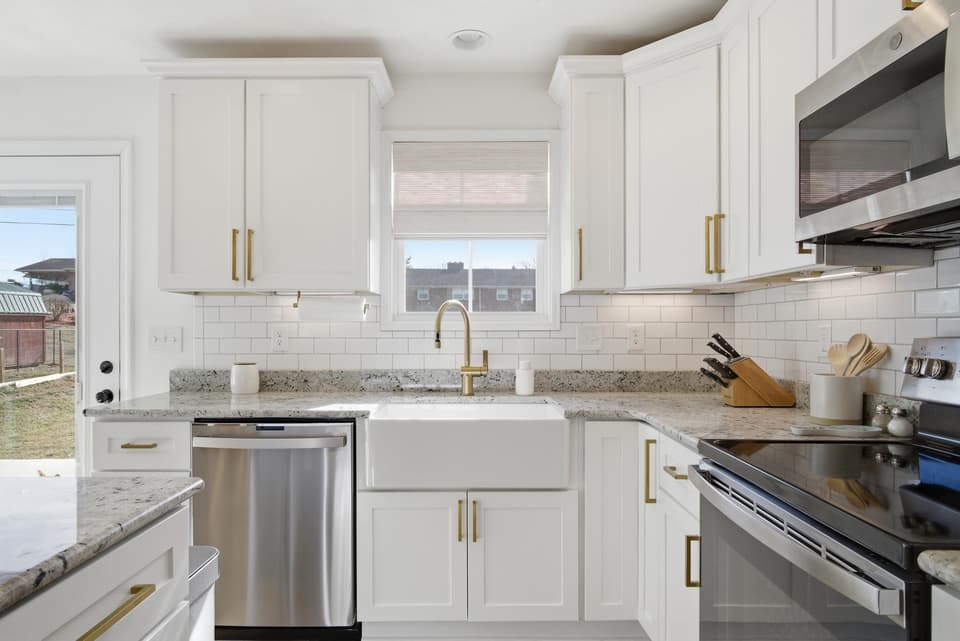 165 Ash Drive, photo 12 of 40