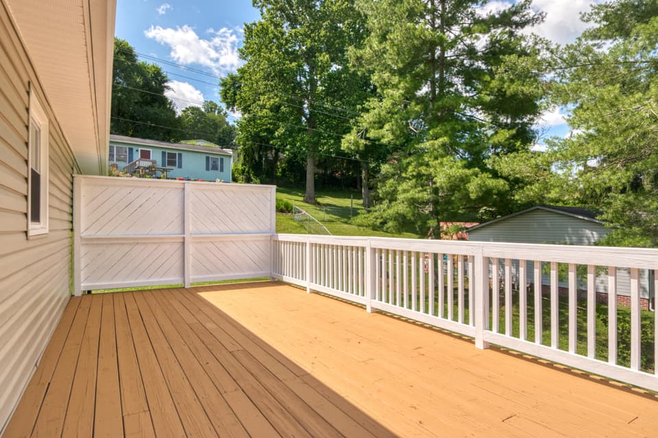1639 Blair Street, photo 8 of 37