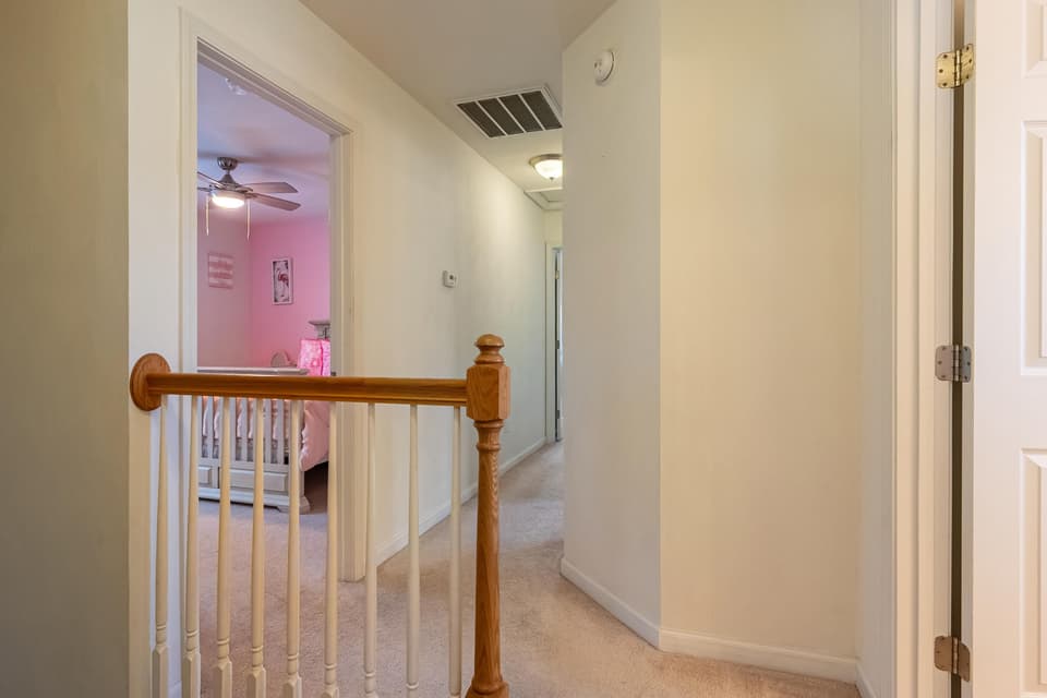 1136 Crosscreek Drive, photo 35 of 40