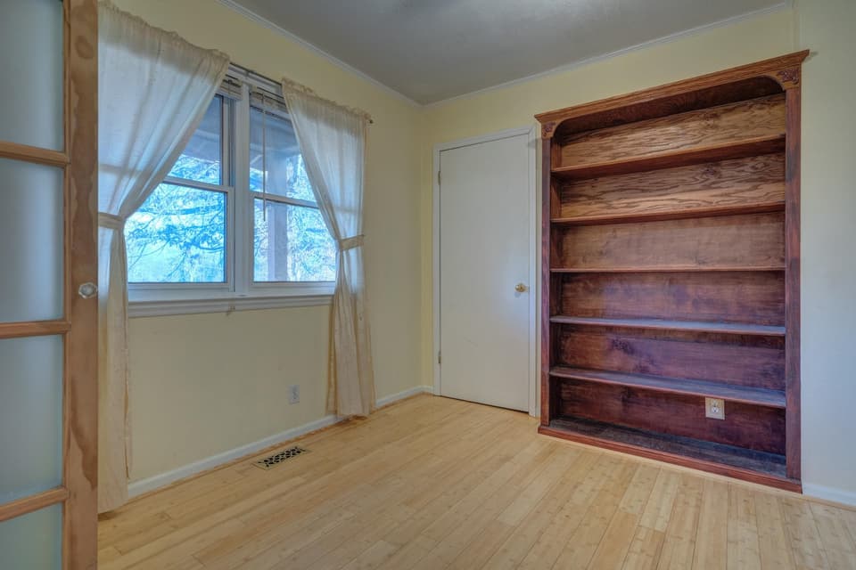 3325 Vicker Switch Road, photo 14 of 40