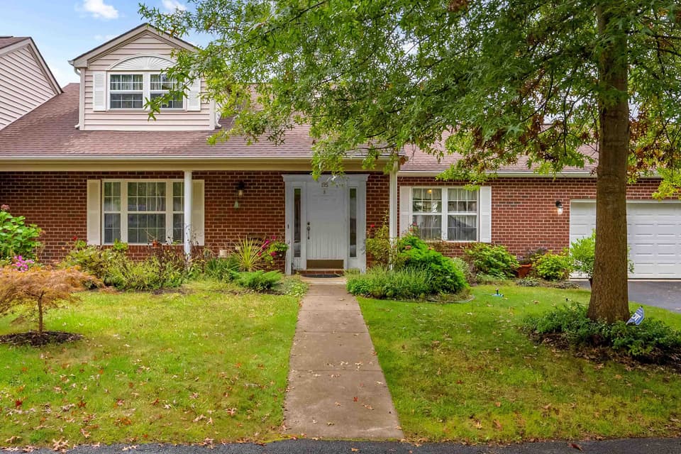 195 Tall Oak Boulevard, Christiansburg, VA