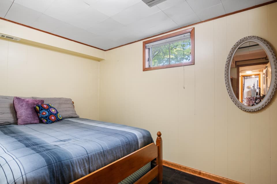 105 Wades Lane, photo 27 of 40