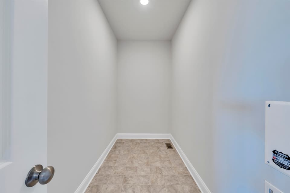 984 Round Meadow Drive, photo 18 of 39
