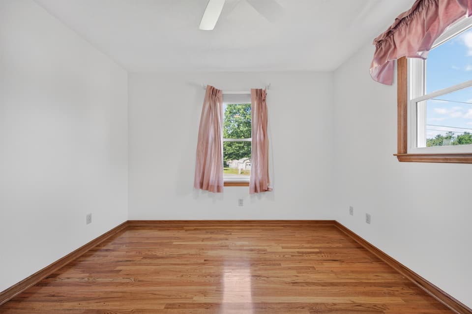 660 McDaniel Drive, photo 27 of 40