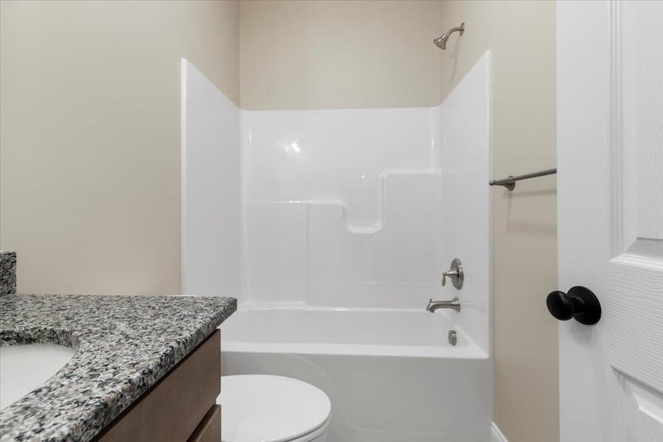 120 Vinnie Avenue NW, photo 20 of 33