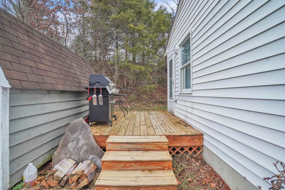 3375 Springview Drive, photo 5 of 25