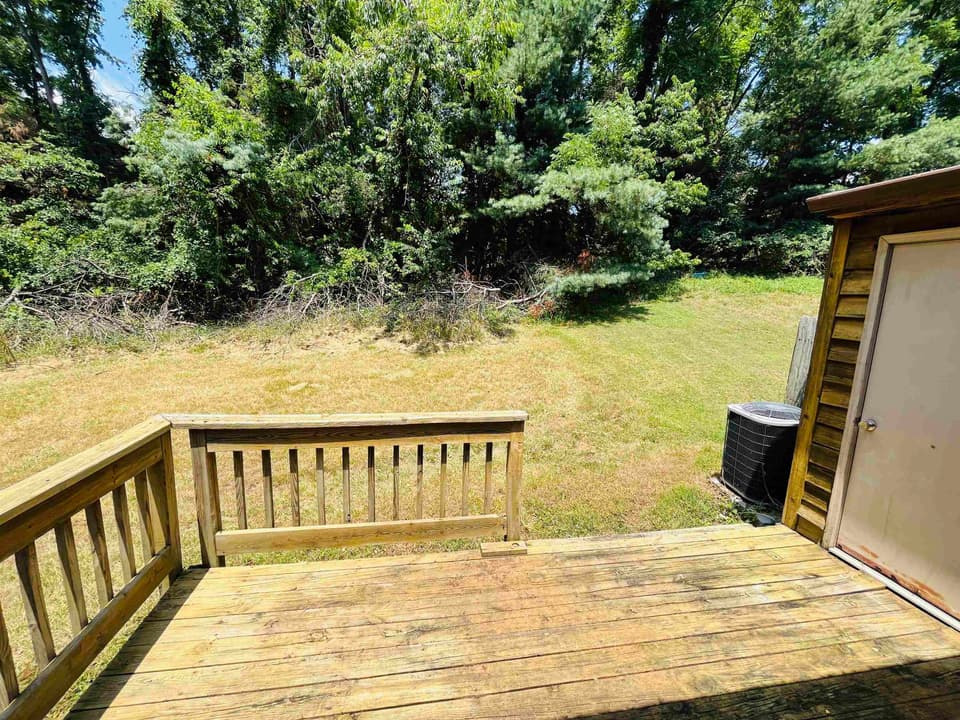 2576 Townhouse Street, photo 15 of 17
