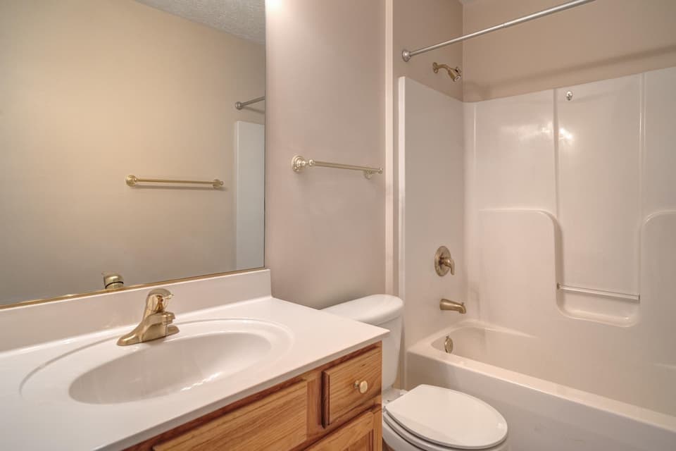 295 Tall Oak Boulevard, photo 32 of 34
