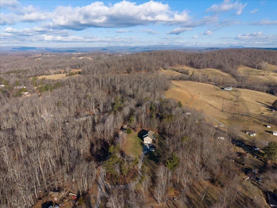 2585 Indigo Road, photo 33 of 35