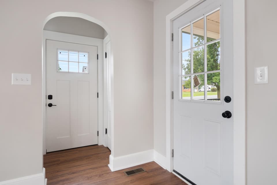 110 Alleghany Street, photo 14 of 40