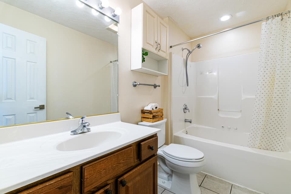 625 Tall Oak Boulevard, photo 34 of 40