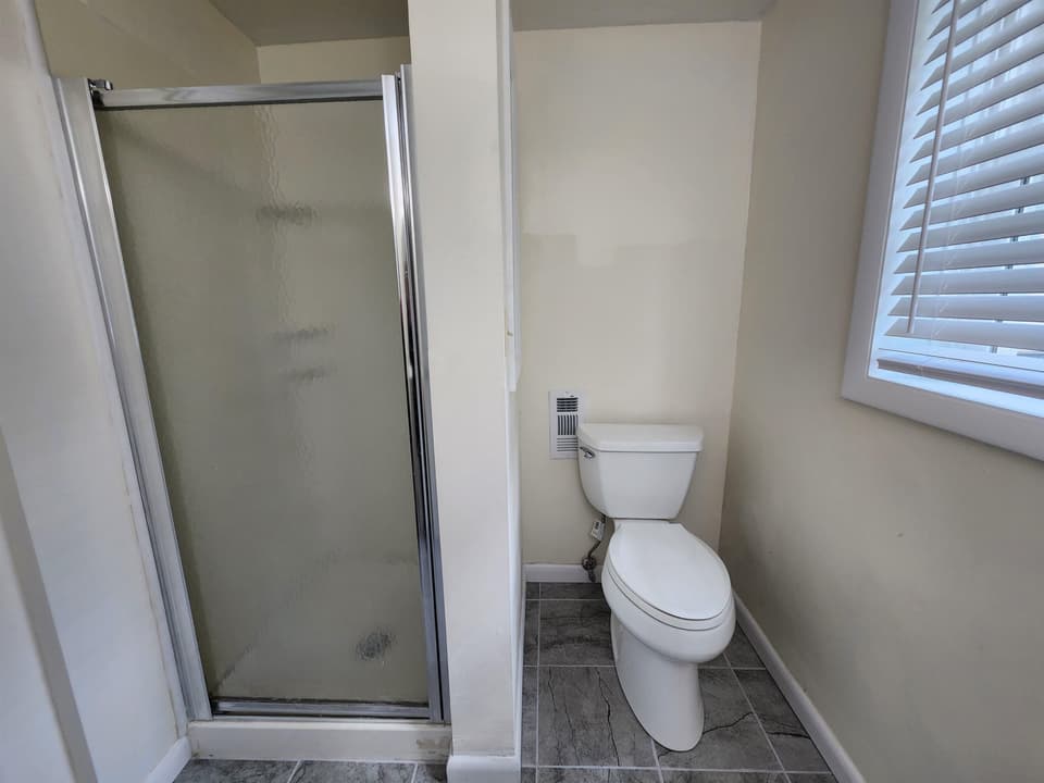 455 Chinquapin Trail SE, photo 37 of 40