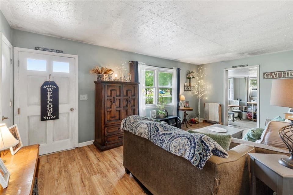 115 Gum Drive, photo 16 of 40